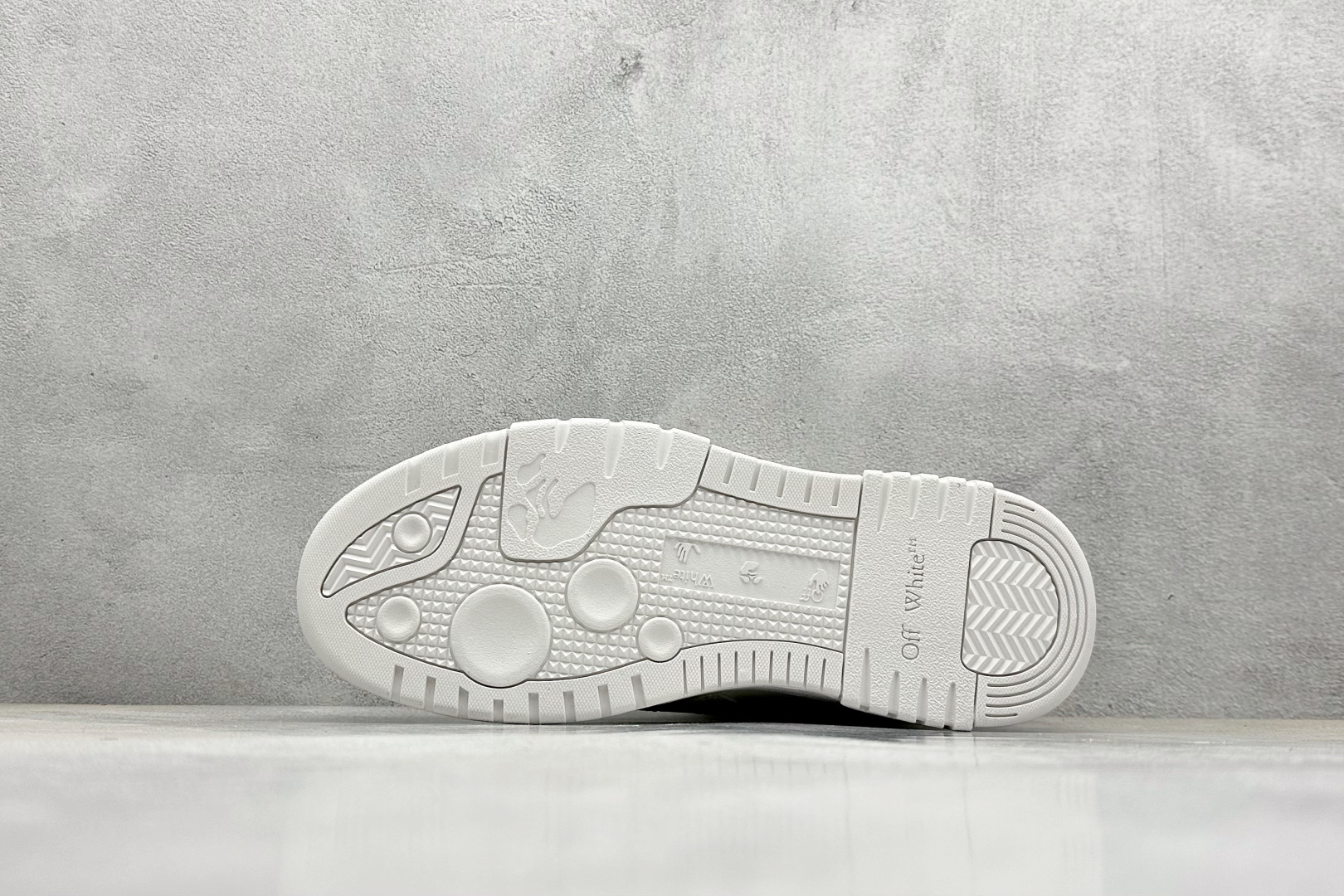 S版 OFF-WHITE Out Of Office OW低帮时尚板鞋
