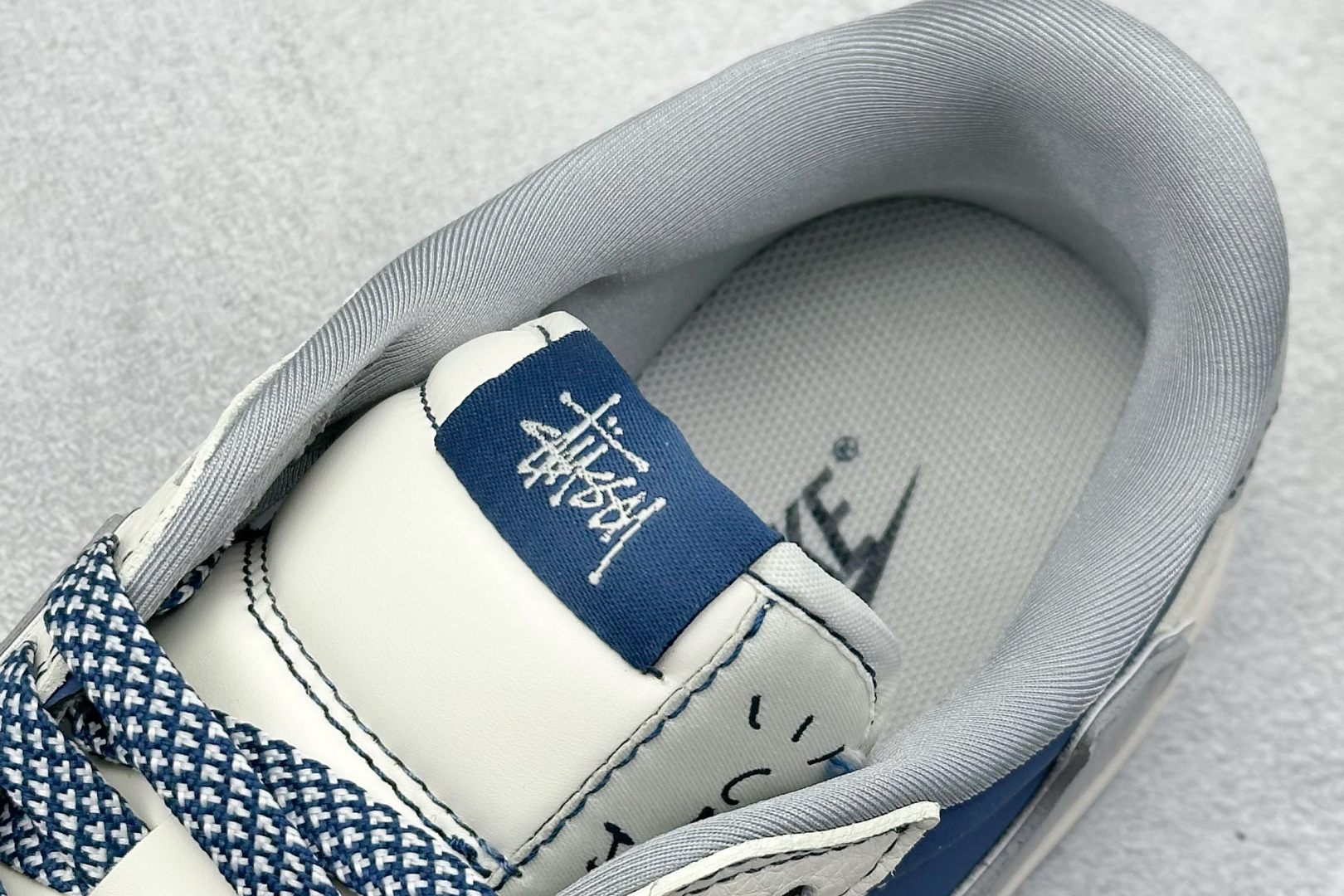 终端放店
XC版 Travis Scott x Fragment Design x Air Jorda