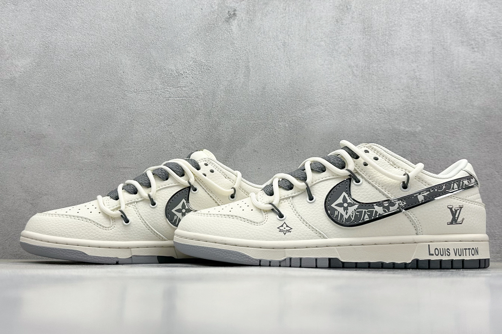 XC版 Nike SB Dunk Low LV系列 绑带涂鸦灰勾 周年高端定制 低帮休闲板鞋 DM6868-082