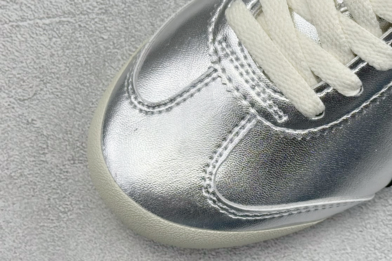  终端放店
SF版 鬼塚虎/Onitsuka Tiger Mexico 66®经典墨西哥系列低帮复古经典