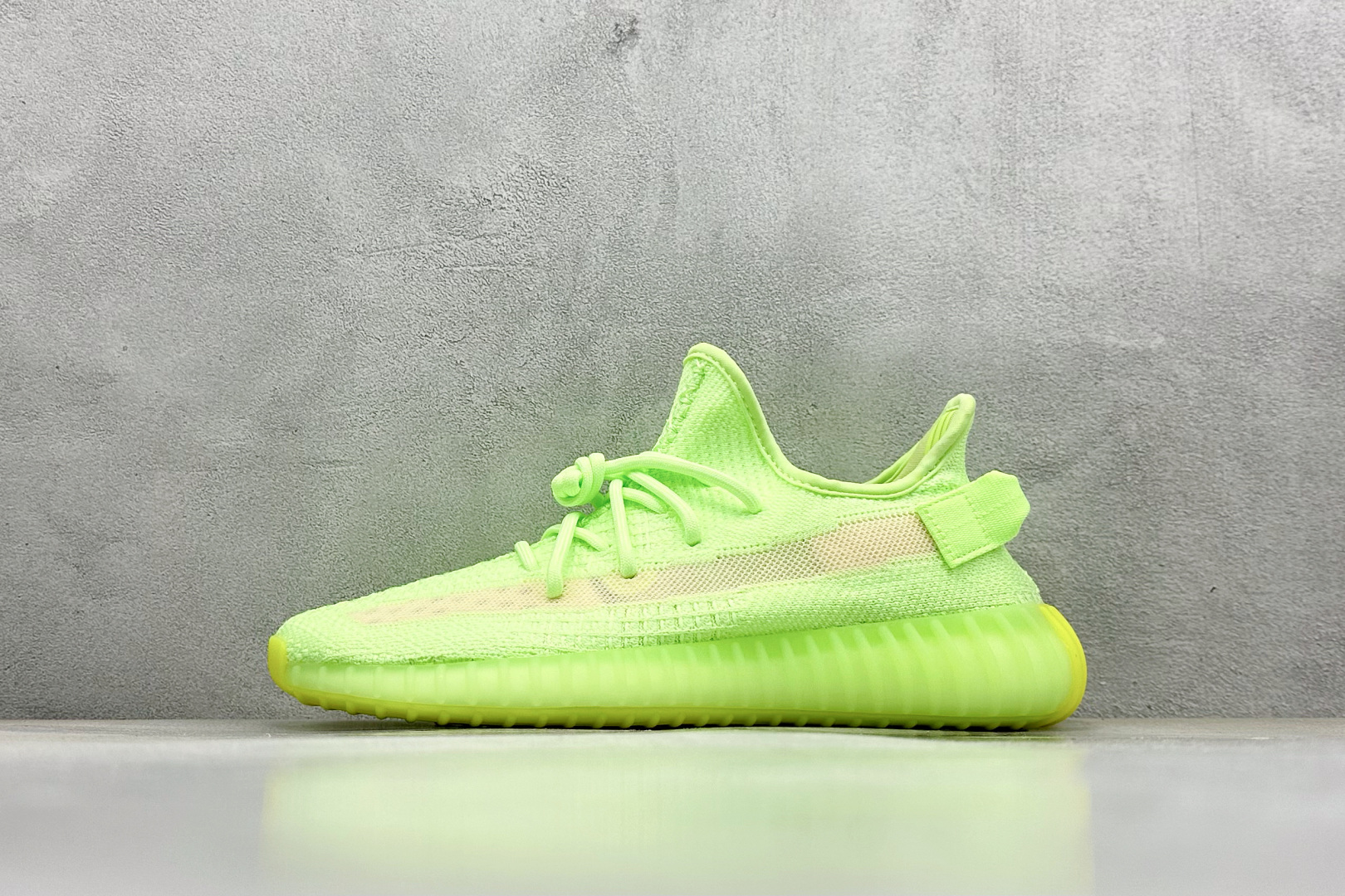  
KX版 Adidas Yeezy 350 V2 Boost 阿迪达斯椰子350二代 巴斯夫爆米花
#