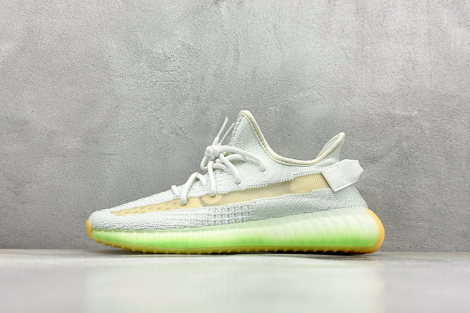  
KX版 Adidas Yeezy 350 V2 Boost 阿迪达斯椰子350二代 巴斯夫爆米花
#