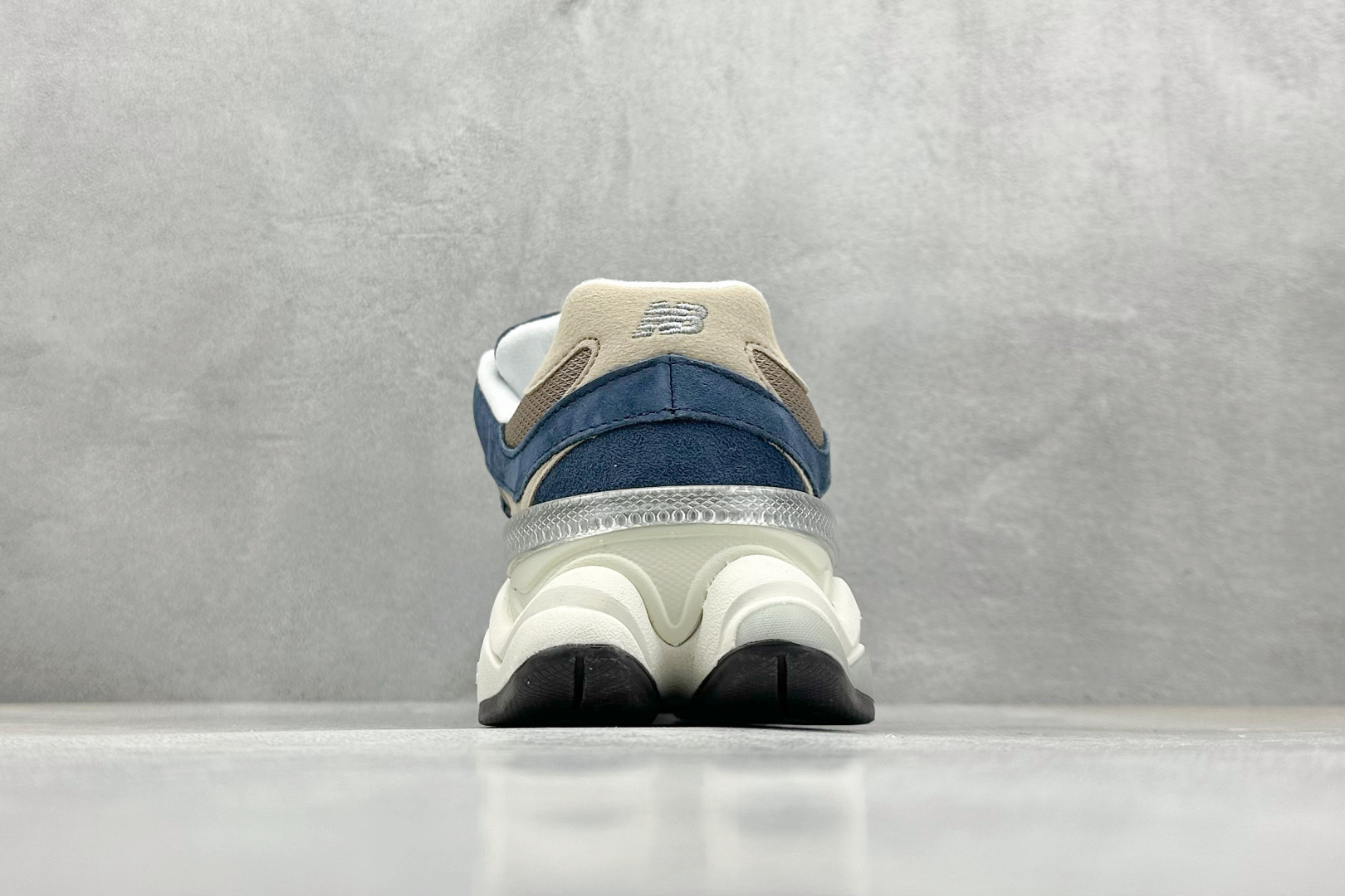 Joe Freshgoods x New Balance NB9060 联名款 复古休闲运动慢跑鞋