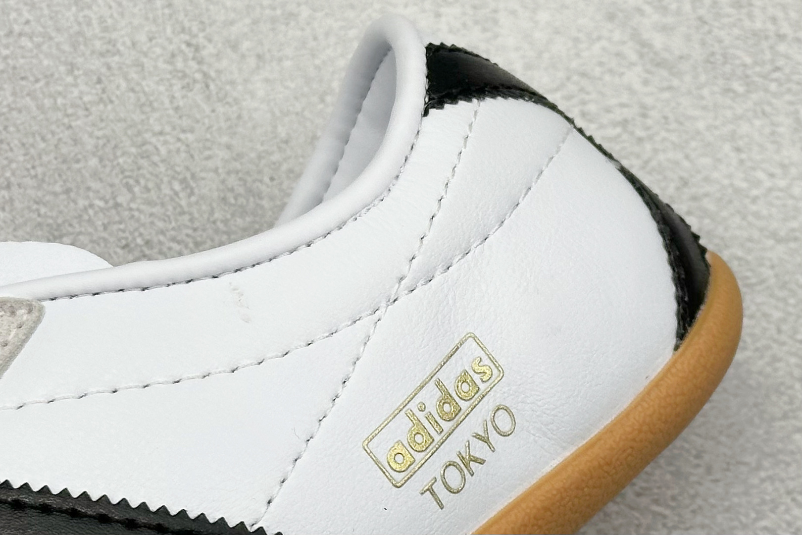  
AD Originals TOKYO DECON  W 东京限定
全新adidas Original