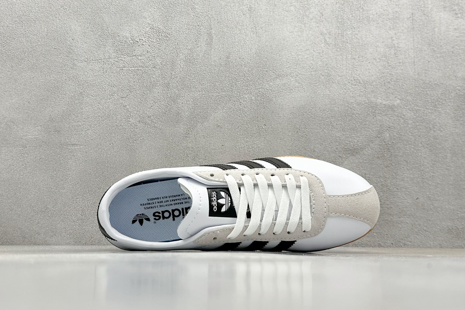  
AD Originals TOKYO DECON  W 东京限定
全新adidas Original