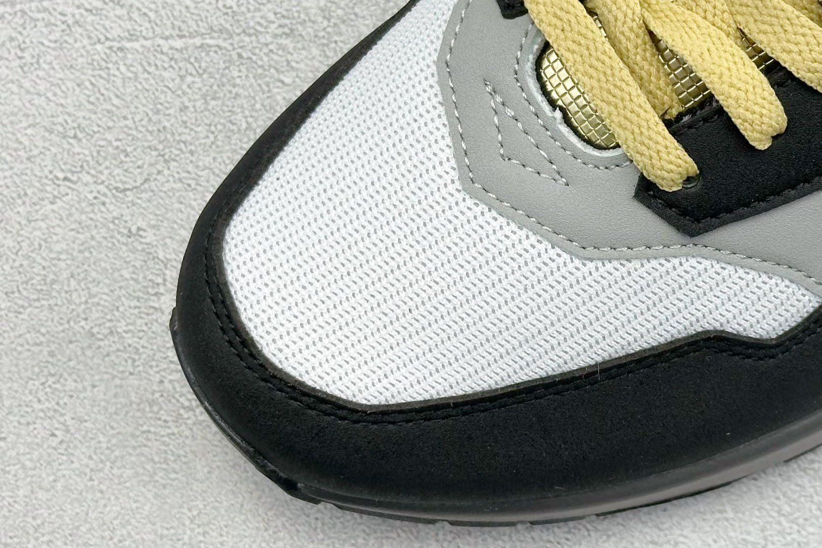  
Nike Air Max 1 x .SWOOSH Big Head Mobe 黑灰色
复古休闲跑步鞋