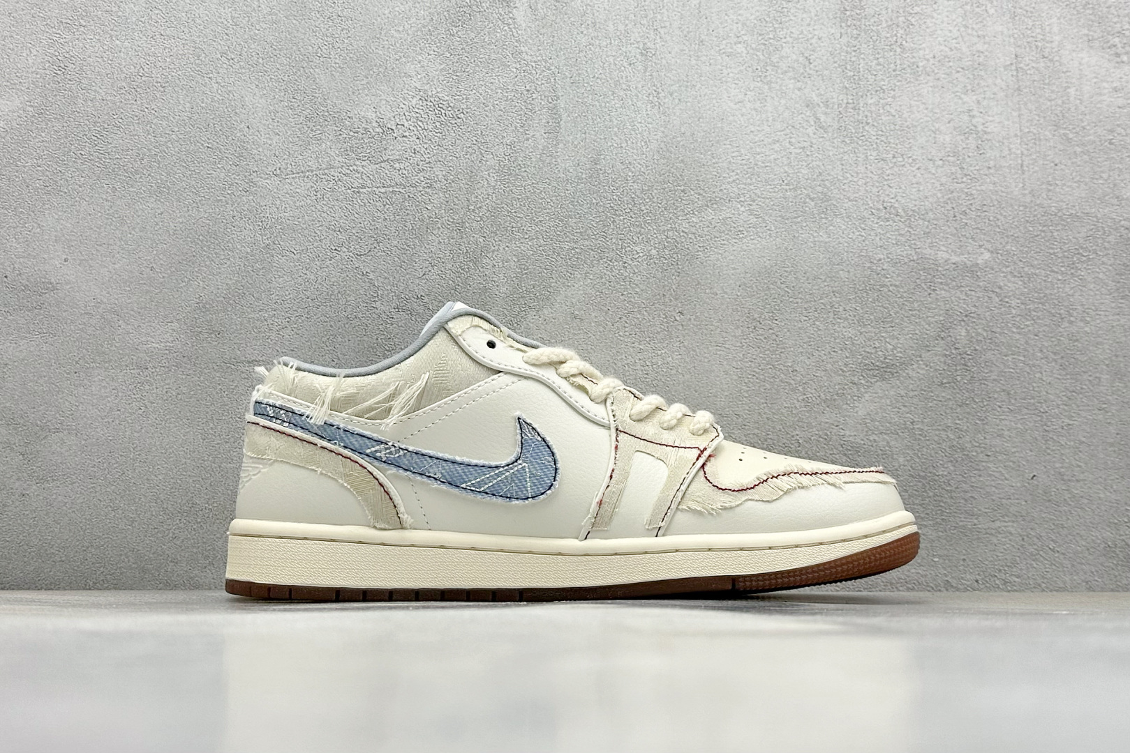  终端放店
FS版 Air Jordan 1 Low 引线牵梦烟霞续绕
整体围绕熊猫恶作剧乘浪钓手主题设