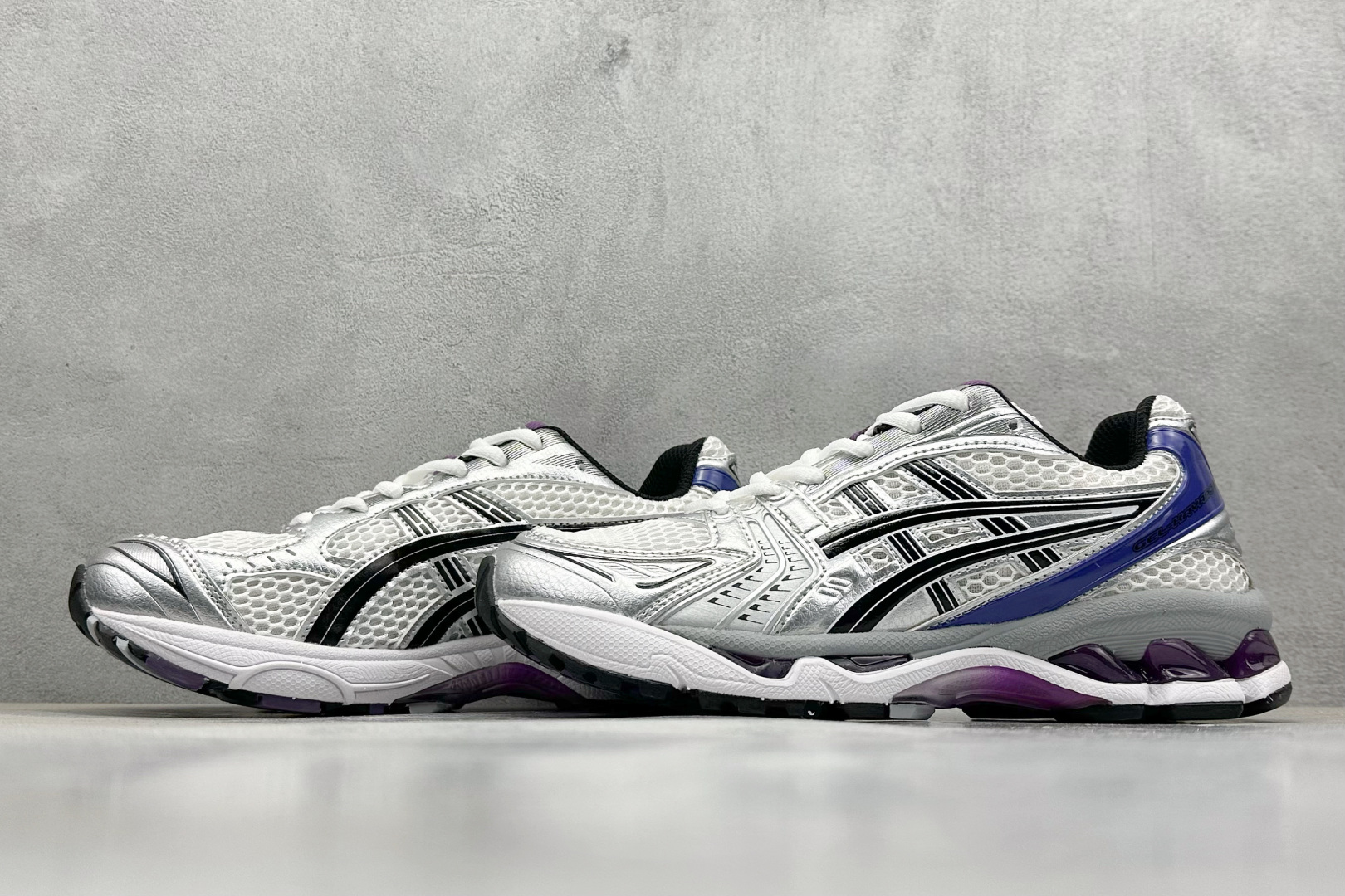 福利特价 终端放店
GS版 Asics Gel-Kayano 14 亚瑟士运动休闲透气专业跑鞋 
#原