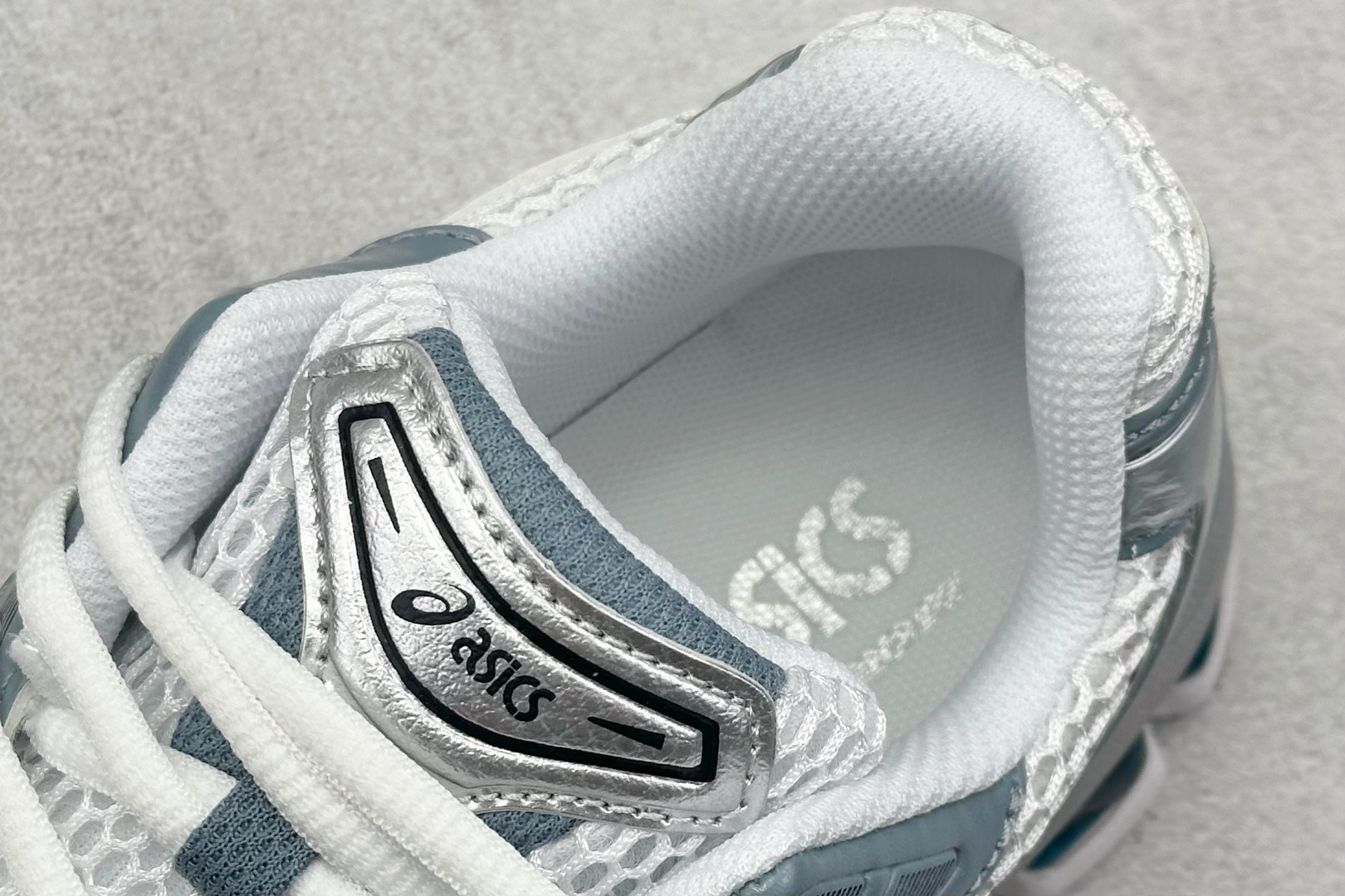 福利特价 终端放店
GS版 Asics Gel-Kayano 14 亚瑟士运动休闲透气专业跑鞋 
#原