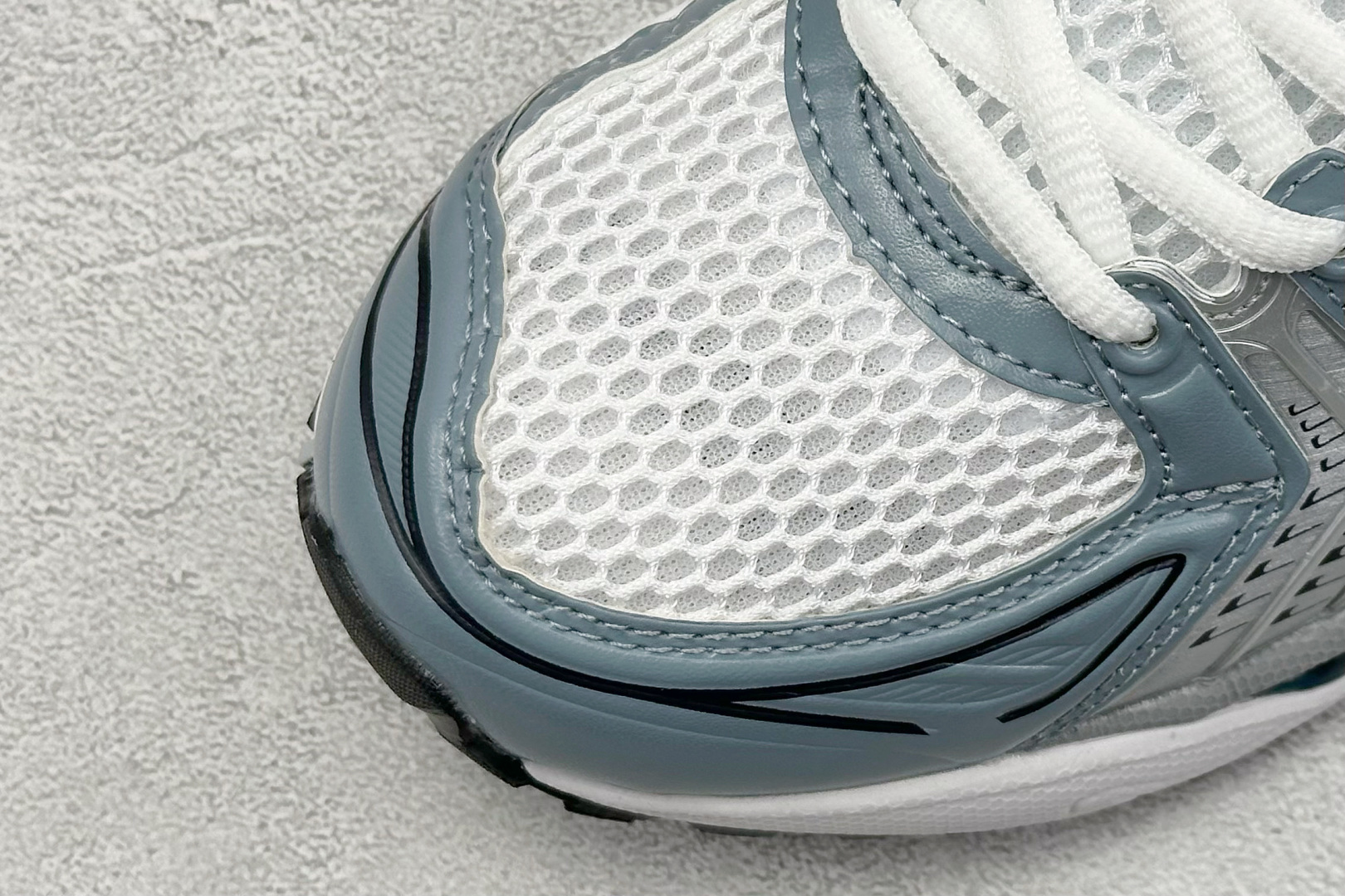 福利特价 终端放店
GS版 Asics Gel-Kayano 14 亚瑟士运动休闲透气专业跑鞋 
#原