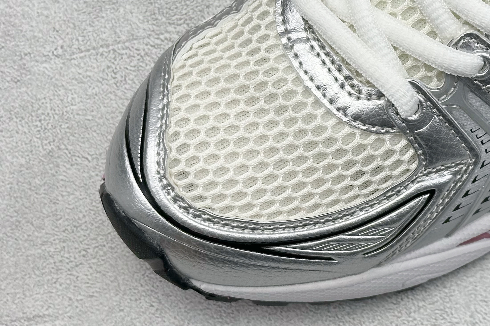 福利特价 终端放店
GS版 Asics Gel-Kayano 14 亚瑟士运动休闲透气专业跑鞋 
#原