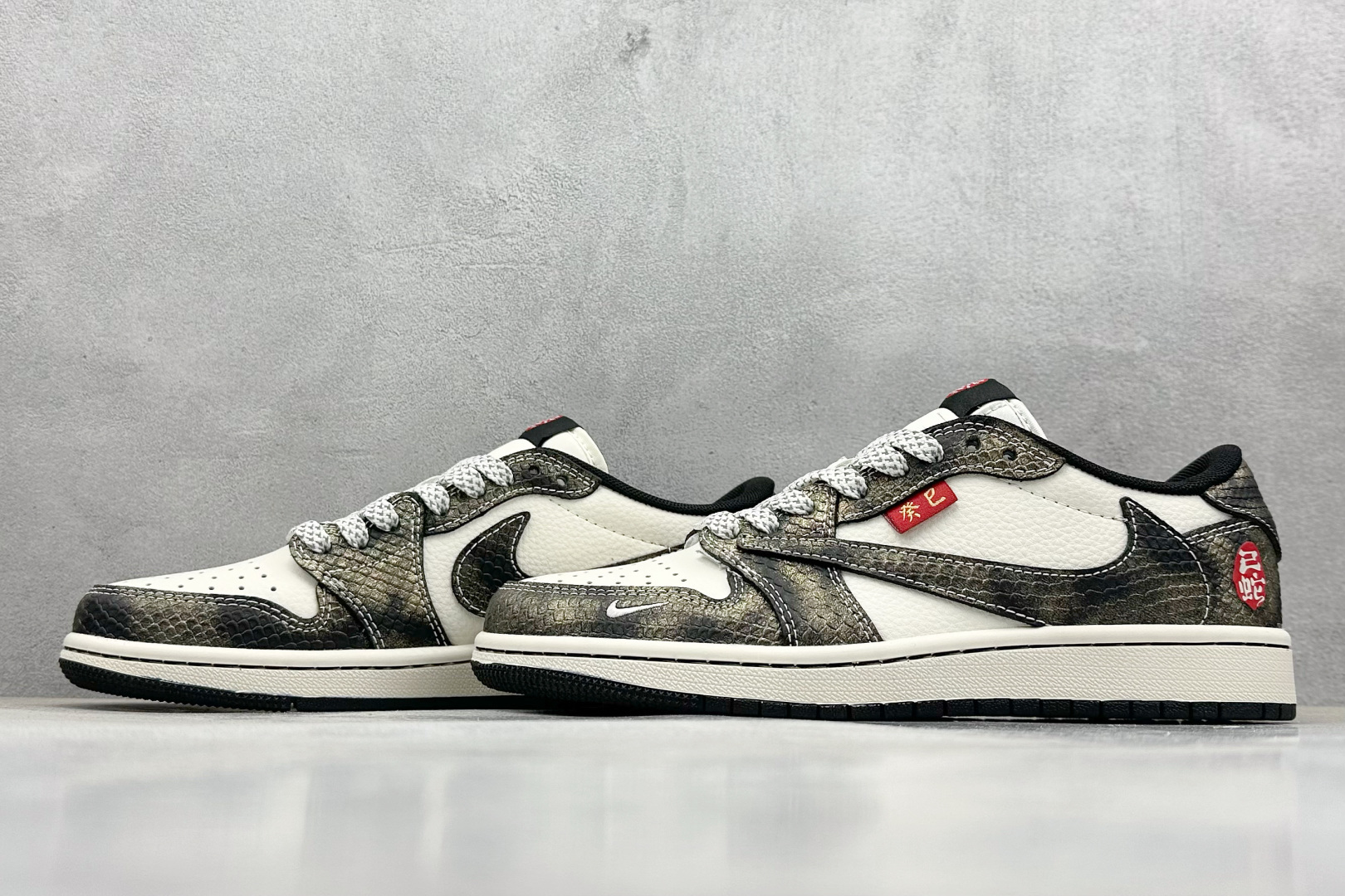 终端放店
XC版 Travis Scott x Fragment Design x Air Jorda