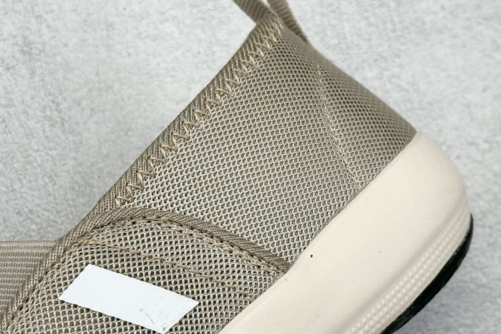  
AD TERREX  B SLIP-ON DLX
一脚蹬 网面透气 休闲百搭运动涉水鞋 

货号：I
