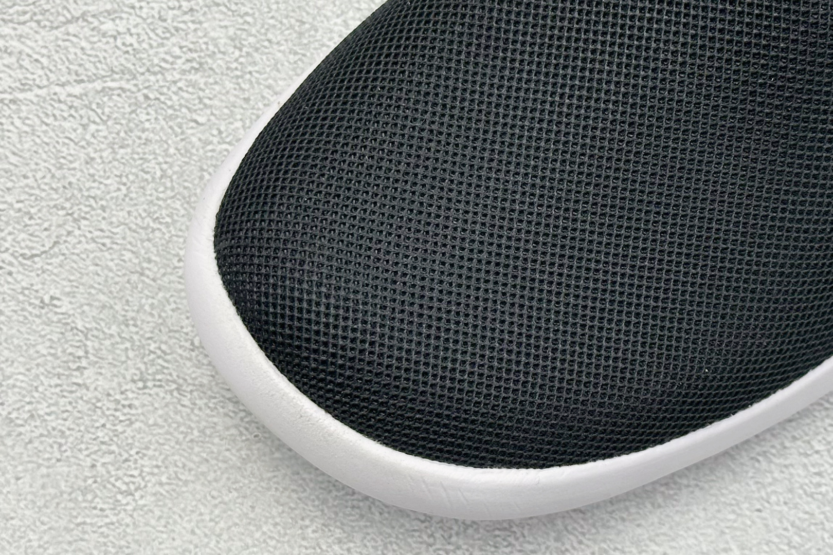  
AD TERREX  B SLIP-ON DLX
一脚蹬 网面透气 休闲百搭运动涉水鞋 

货号：H
