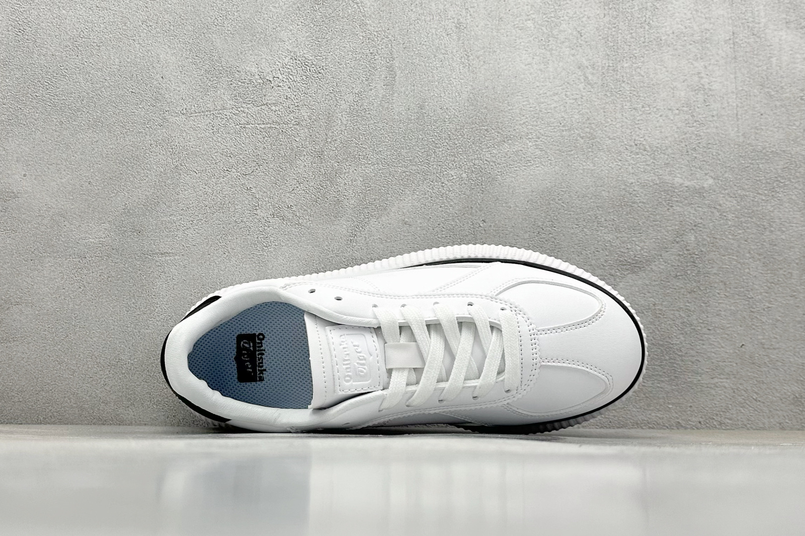  
Onitsuka Tiger鬼塚虎 Delecity 厚底运动 耐磨 低帮 生活休闲鞋 

货号：1