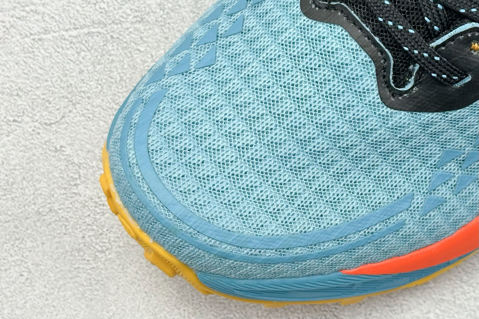  
Asics Gel-Trabuco 13 亚瑟士复古透气休闲鞋缓震耐磨跑步鞋
#鞋面采用无缝线鞋面