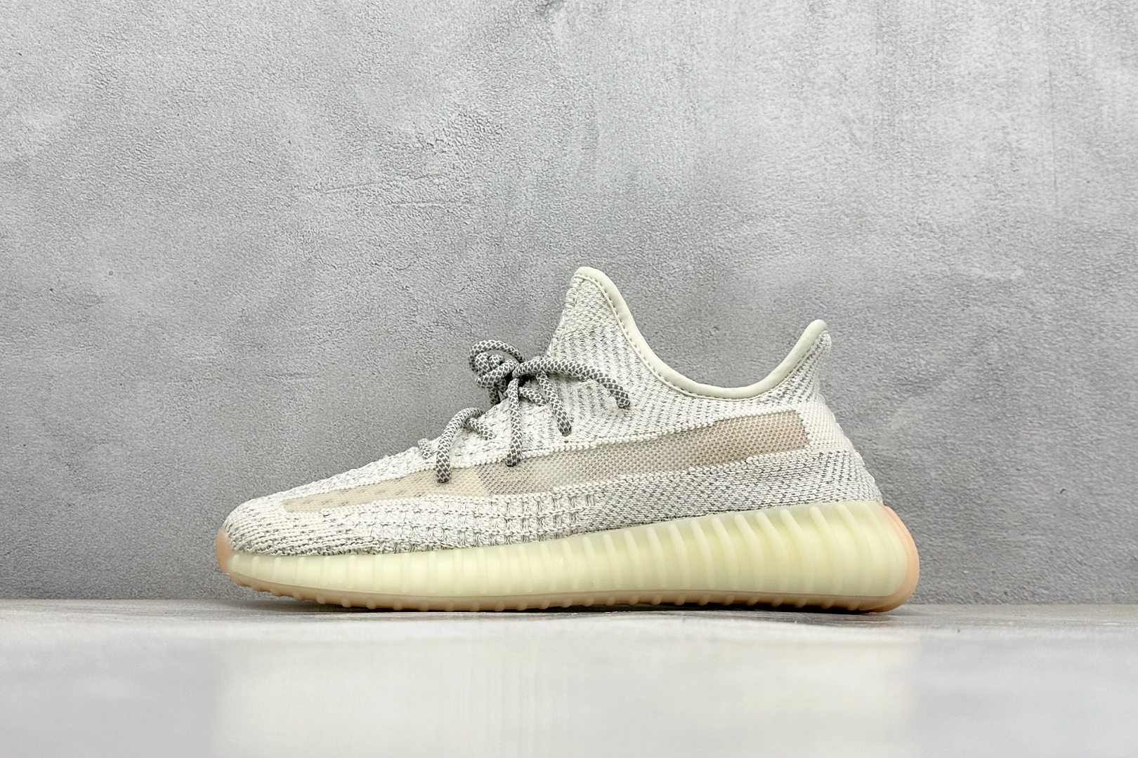  
KX版 Adidas Yeezy 350 V2 Boost 阿迪达斯椰子350二代 巴斯夫爆米花
#