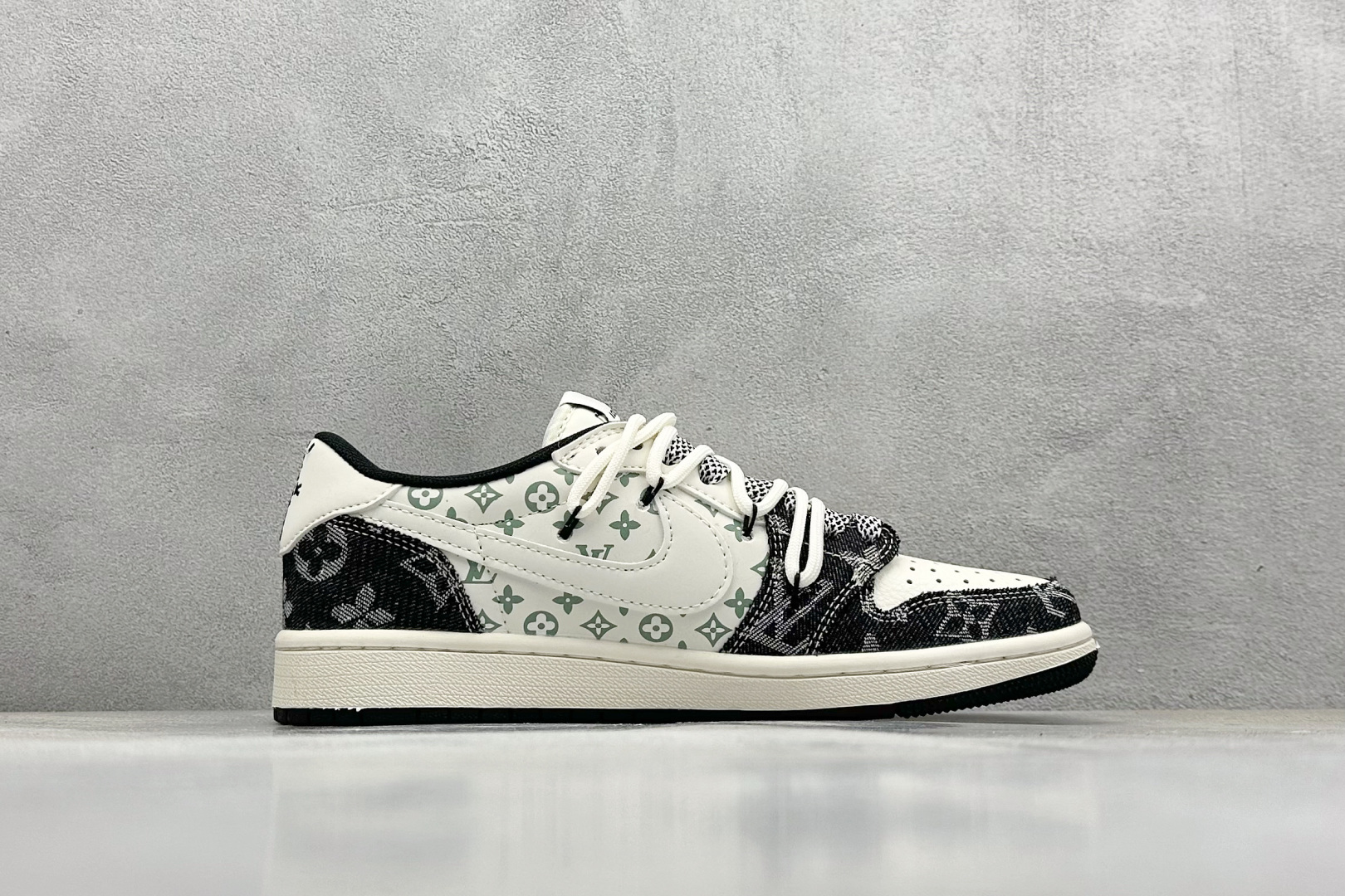 终端放店
XC版 Travis Scott x Fragment Design x Air Jorda