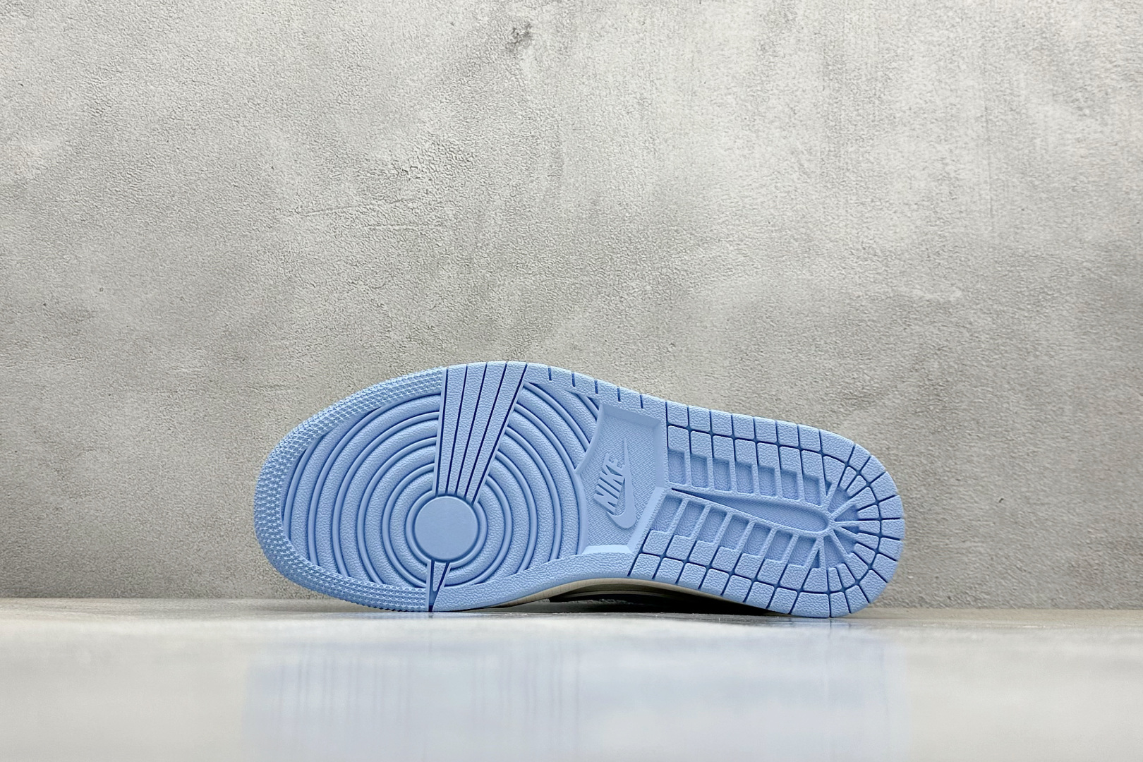 XC福利 终端放店
Travis Scott x Fragment Design x Air Jorda