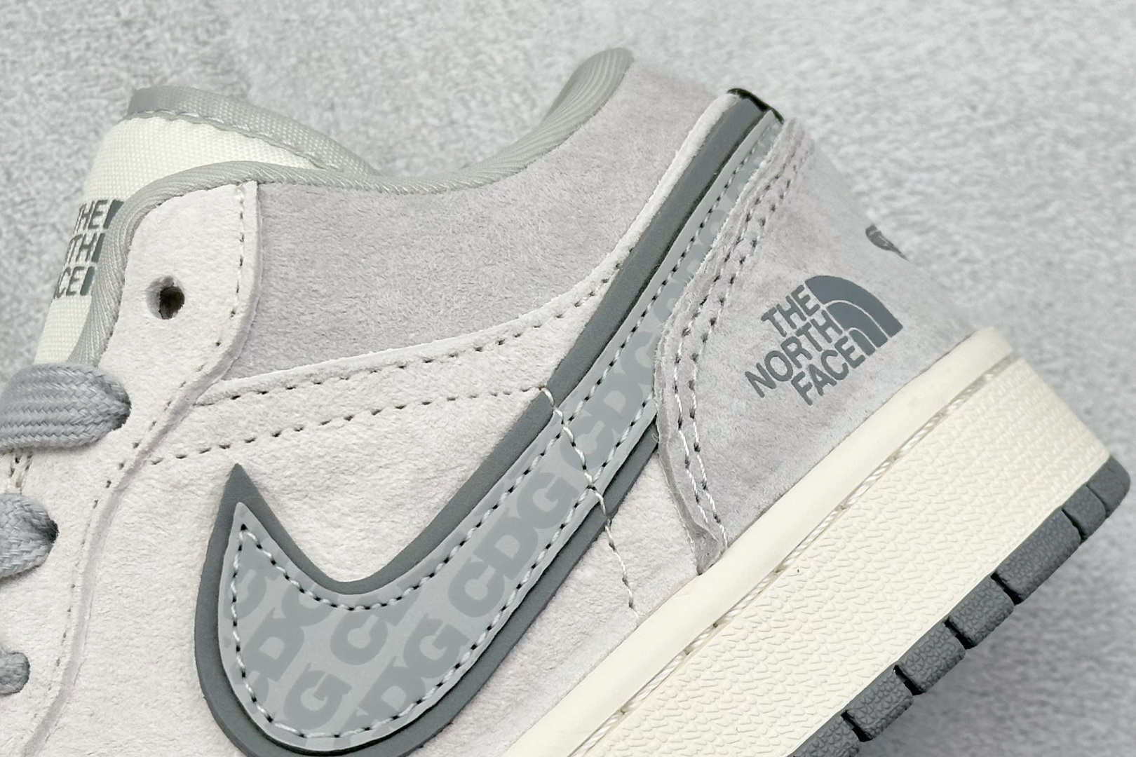 XC福利 终端放店
Nike Jordan Air Jordan 1 北面联名
纯原大厂出品 极力推荐
