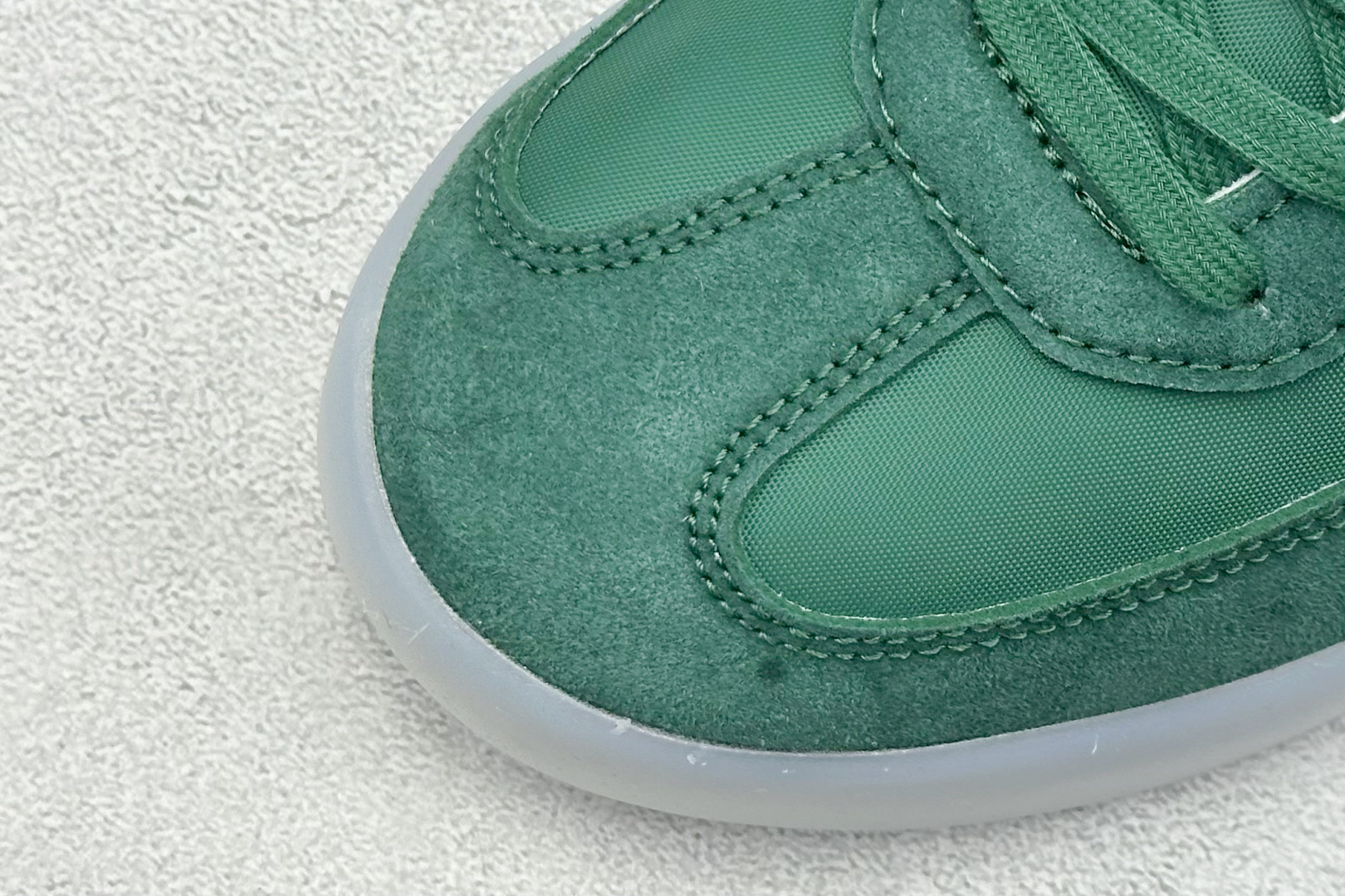  
Adidas Barreda Decode 阿迪舒适减震低帮休闲板鞋

货号：JI2318
尺码：