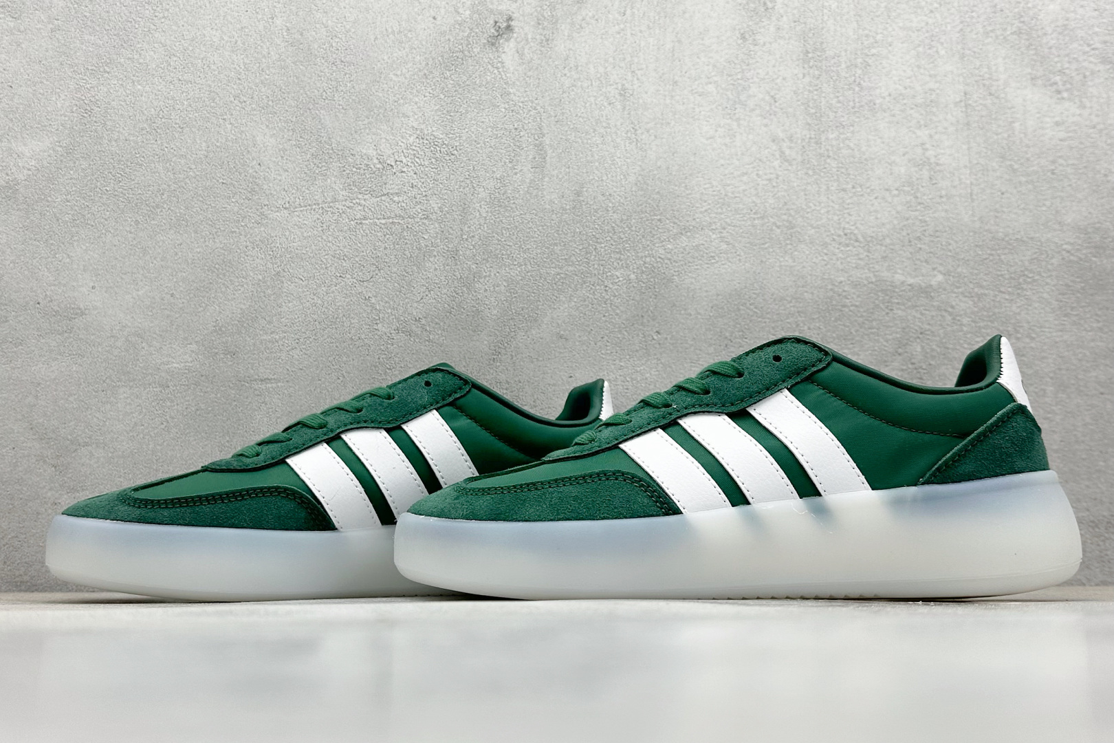  
Adidas Barreda Decode 阿迪舒适减震低帮休闲板鞋

货号：JI2318
尺码：
