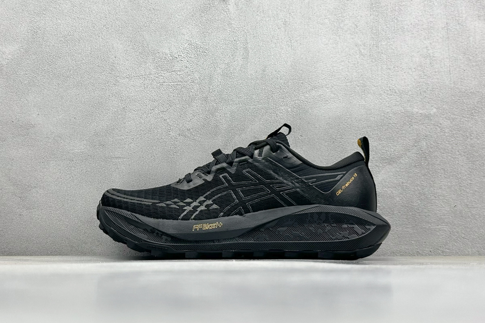  
Asics Gel-Trabuco 13 亚瑟士复古透气休闲鞋缓震耐磨跑步鞋
#鞋面采用无缝线鞋面