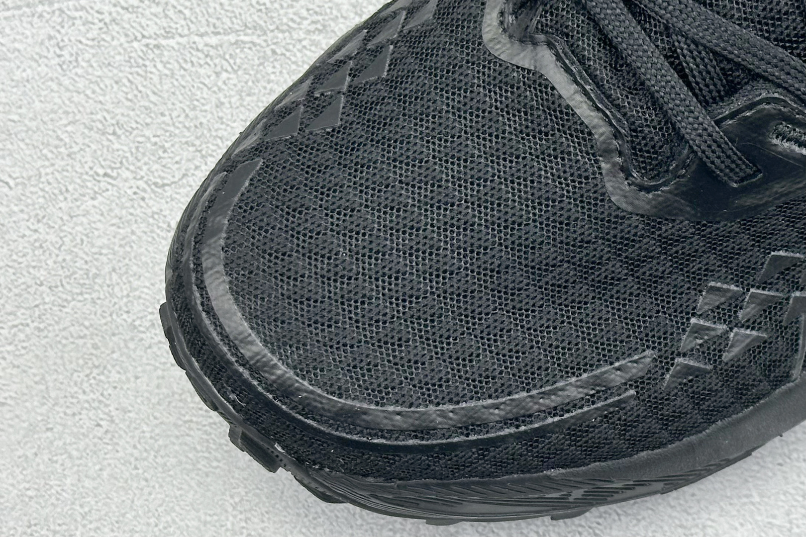  
Asics Gel-Trabuco 13 亚瑟士复古透气休闲鞋缓震耐磨跑步鞋
#鞋面采用无缝线鞋面