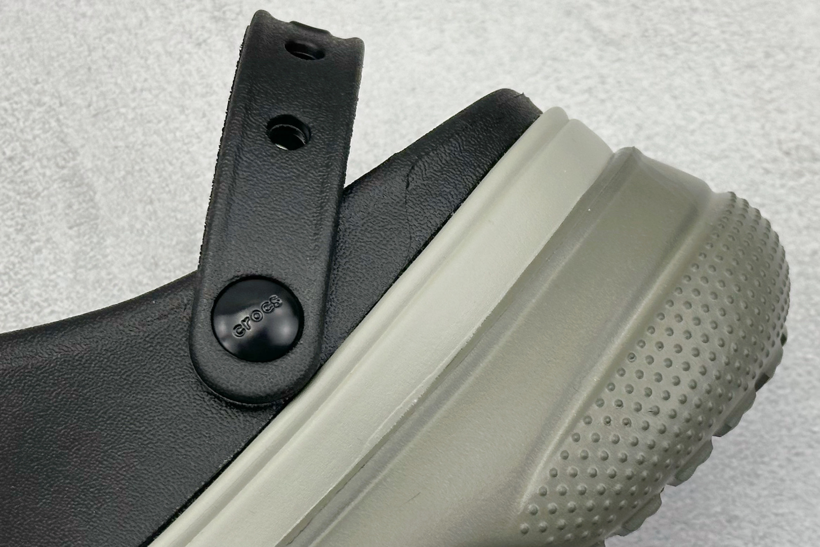  终端放店
K 原装 Crocs卡洛驰 堆堆

Size：W5=34-35
          W6=3