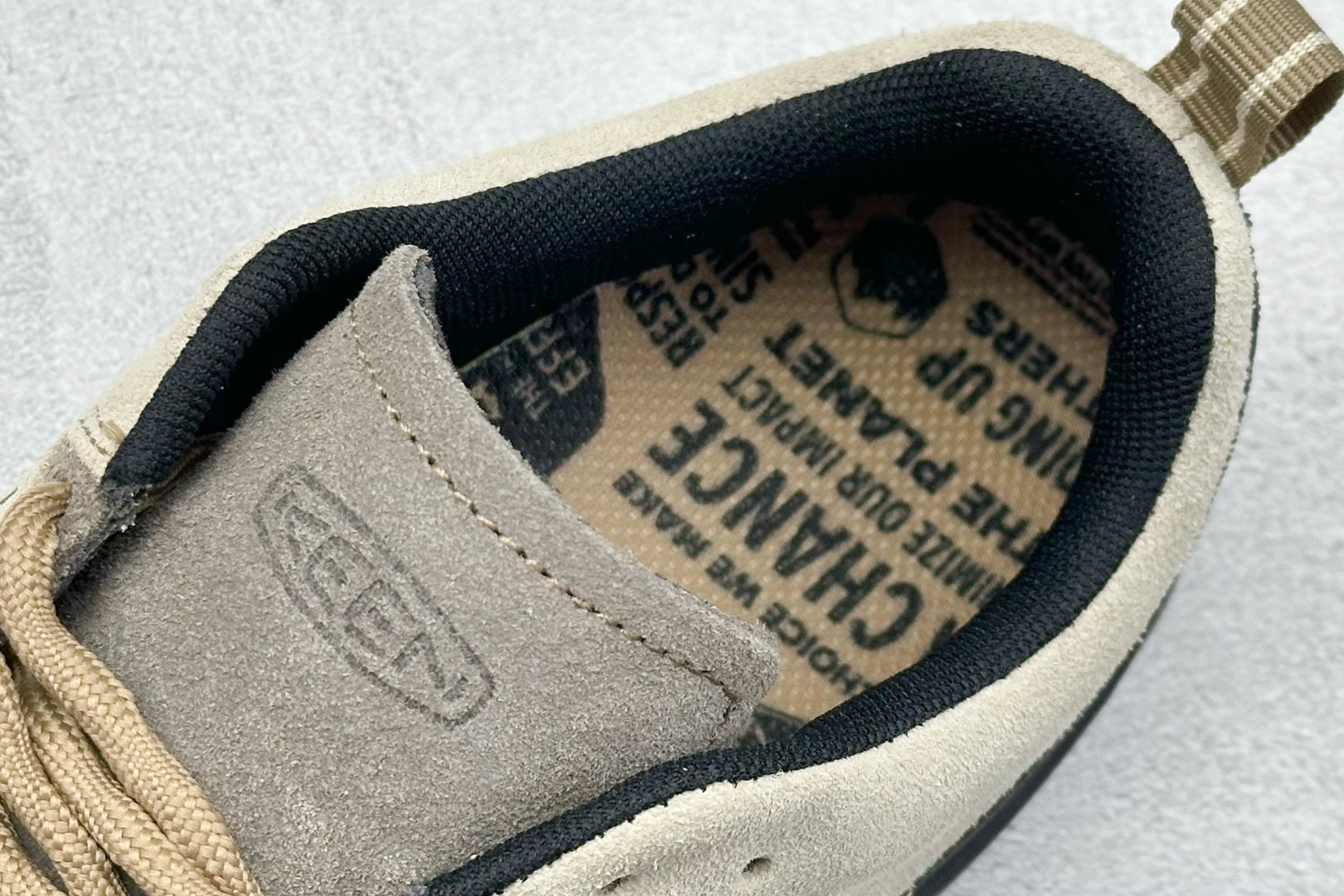  终端放店
BK版 KEEN 科恩二代 Jasper 山系户外鞋
中山原单货 极力推荐版本
日系街头复古