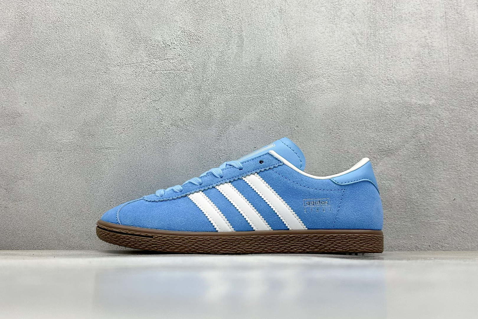  终端放店
GX版 adidas originals Stadt 阿迪复古德训板鞋潮流 防滑耐磨 低帮 