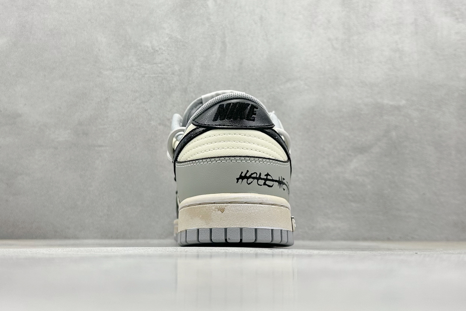  终端放店
FS版 Nike SB Dunk Low 星际迷航
纯原大厂出品 极力推荐
原装头层材料 独