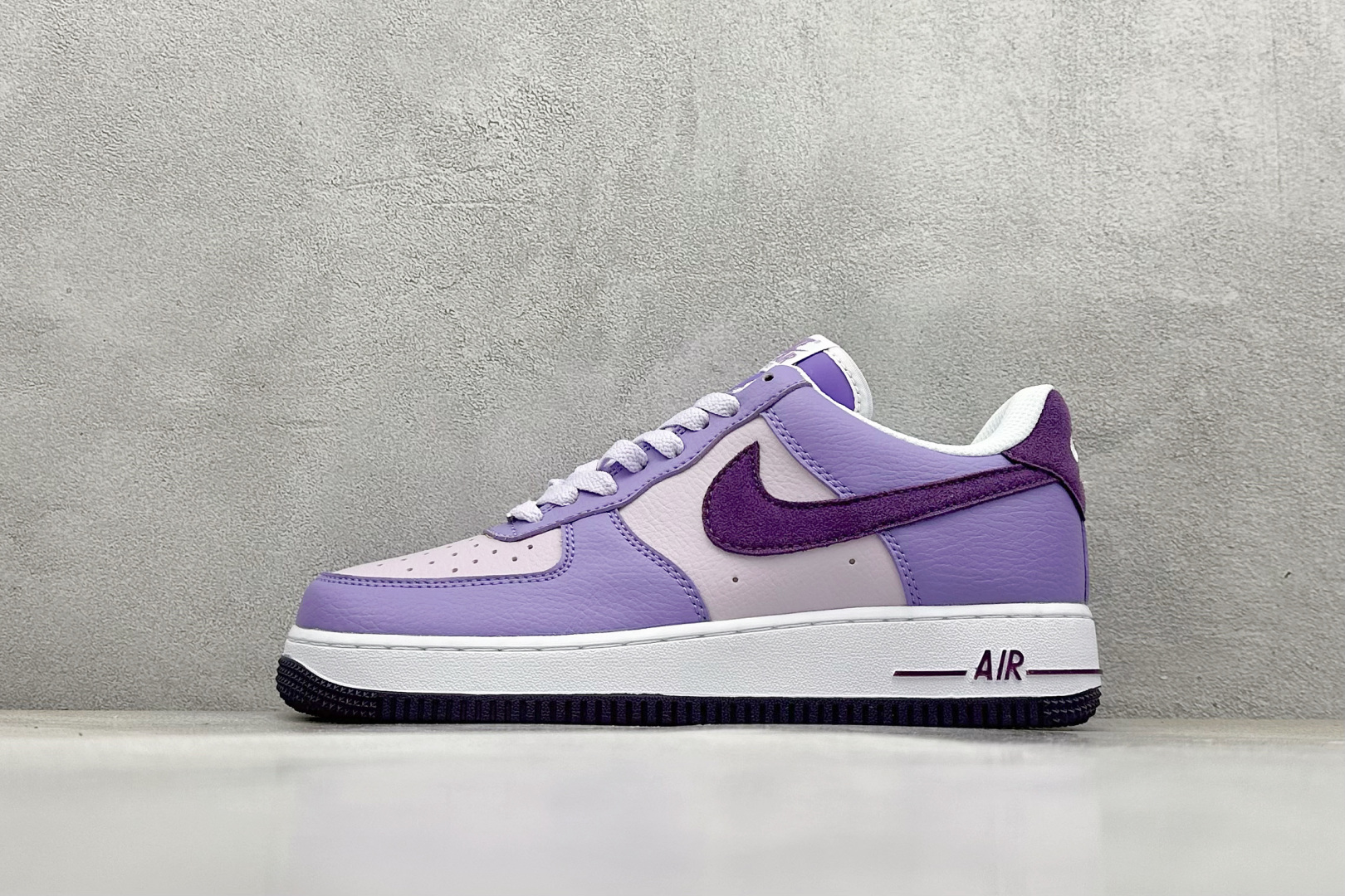  
S版 Air Force 1 '07 Low 
原楦头原纸板 打造纯正空军版型
#专注外贸渠道 全掌