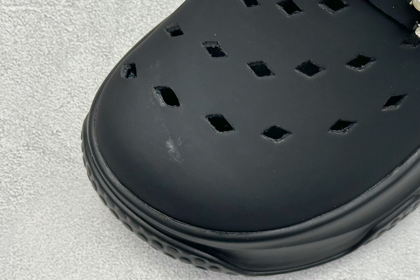  
GG-CC Chunky Low 
厚底增高拖鞋鞋 广东大厂出品
2024夏季透气网面增高凉鞋系列
