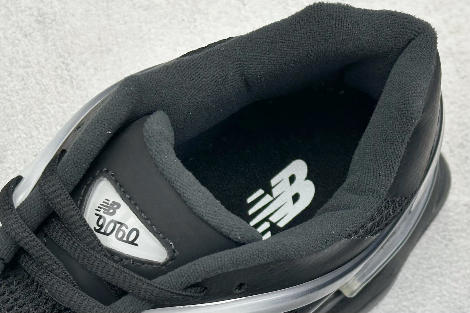 Joe Freshgoods x New Balance NB9060 联名款 复古休闲运动慢跑鞋
