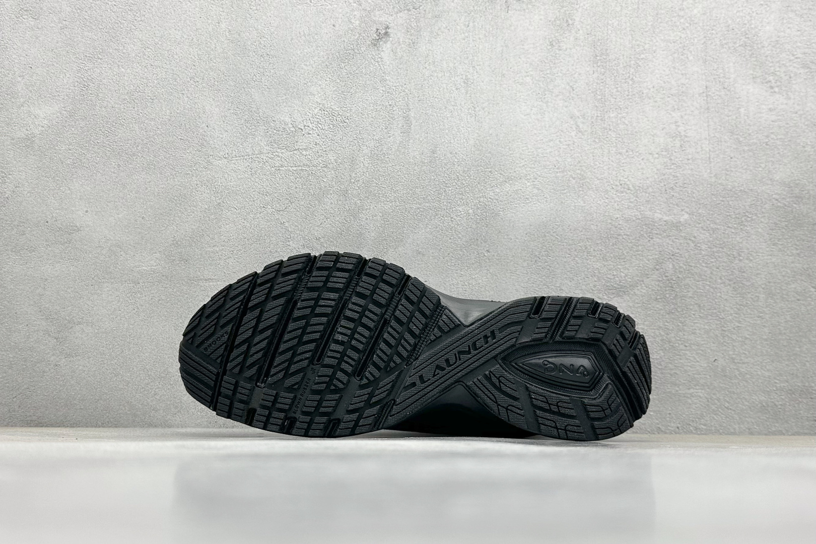  
Brooks Glycerin 19 布鲁克斯 男子缓震马拉松氮气慢跑鞋 

货号：B43
尺码：