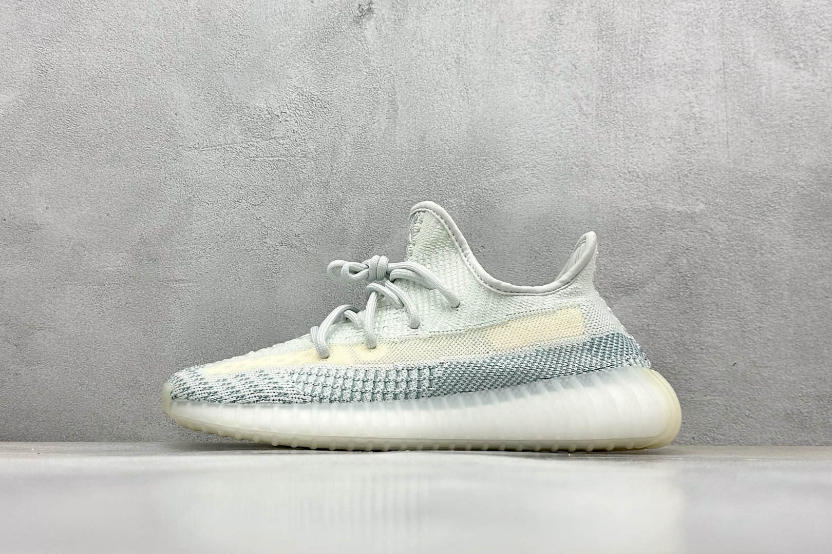  
KX版 Adidas Yeezy 350 V2 Boost 阿迪达斯椰子350二代 巴斯夫爆米花
#