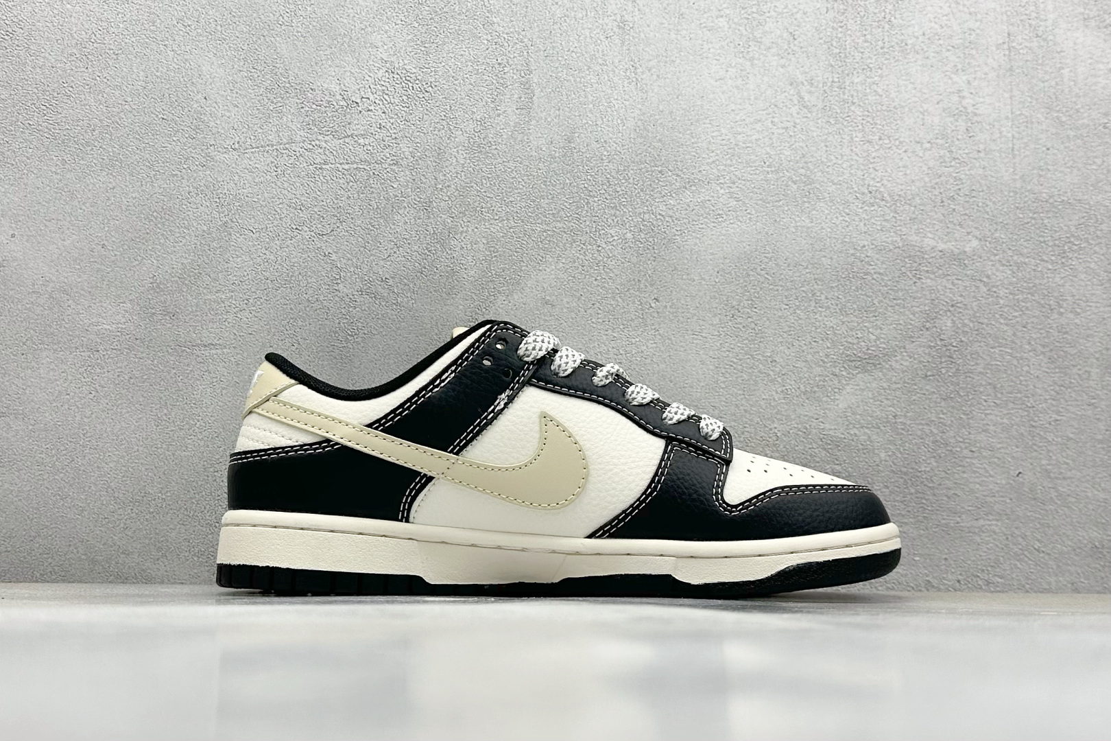 280 XC版 Nike SB Dunk Low 斯图西联名 新浪熊猫 周年高端定制 低帮休闲板鞋 ZH2598-271