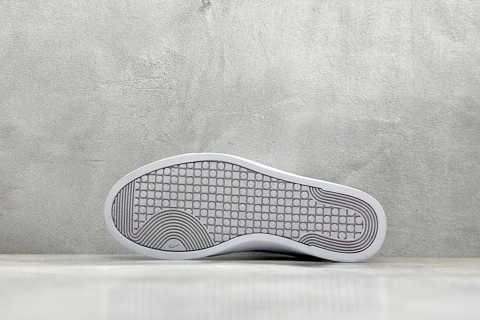  终端放店
GX版 Nike Court SHOT 时尚百搭 防滑耐磨 低帮 板鞋 

货号：FQ814