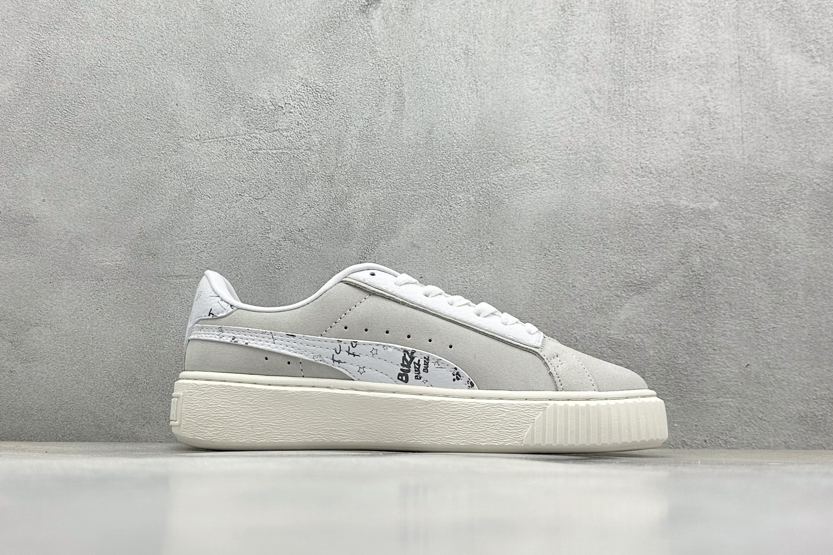  终端放店
TG版 Palermo Moda Wns人气单品年度王炸单品 PUMA 彪马蕾哈娜联名面包鞋