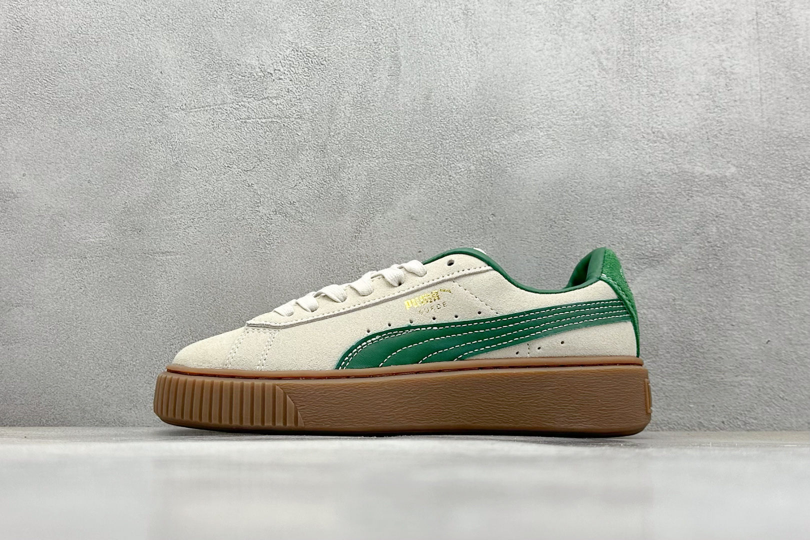  终端放店
TG版 Palermo Moda Wns人气单品年度王炸单品 PUMA 彪马蕾哈娜联名面包鞋