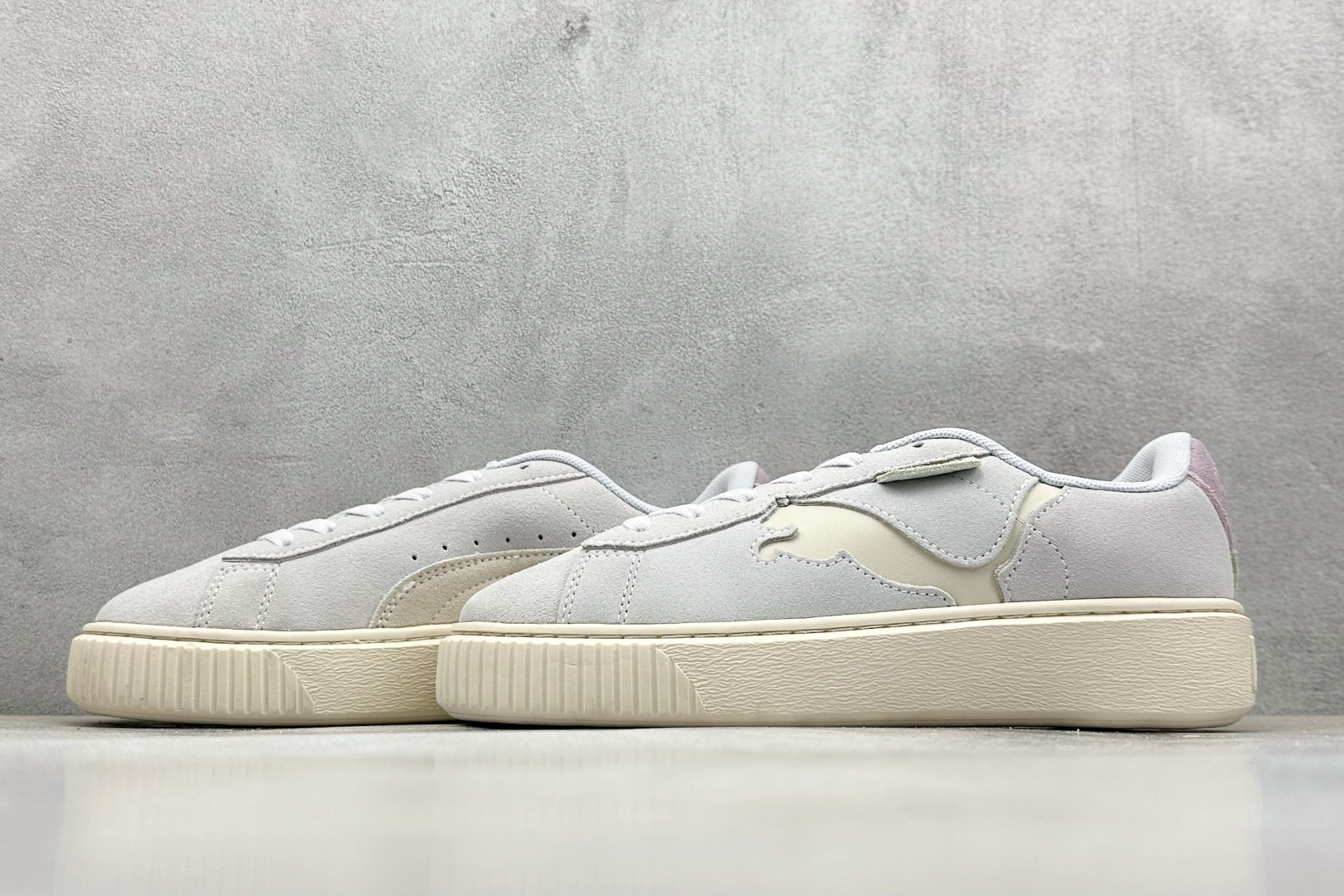  终端放店
TG版 Palermo Moda Wns人气单品年度王炸单品 PUMA 彪马蕾哈娜联名面包鞋