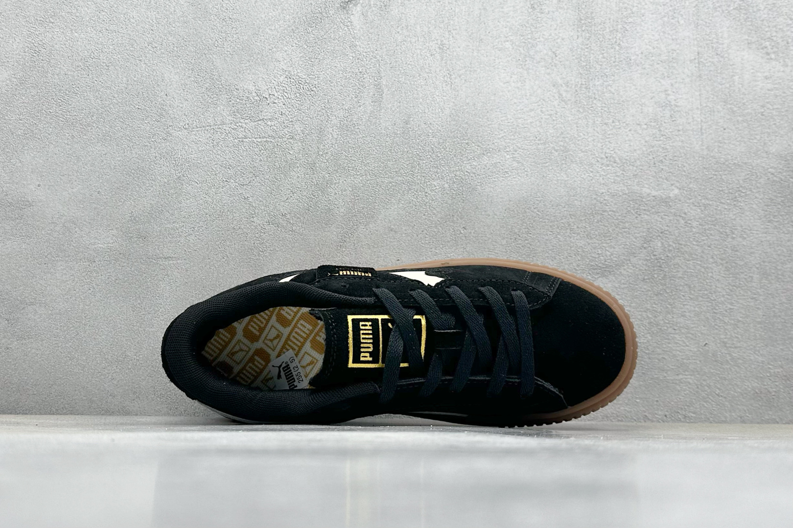  终端放店
TG版 Palermo Moda Wns人气单品年度王炸单品 PUMA 彪马蕾哈娜联名面包鞋