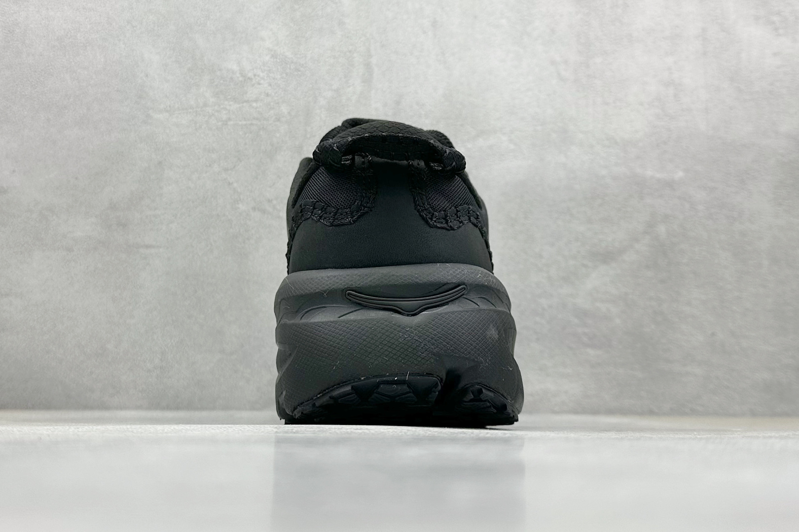 YH版 HOKA XBON B3LS 鞋头采用牛皮革材质 减震耐磨透气跑步运动鞋