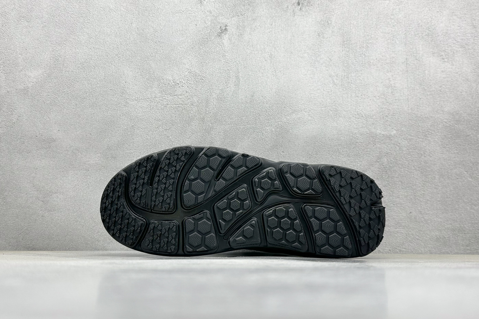 YH版 HOKA XBON B3LS 鞋头采用牛皮革材质 减震耐磨透气跑步运动鞋