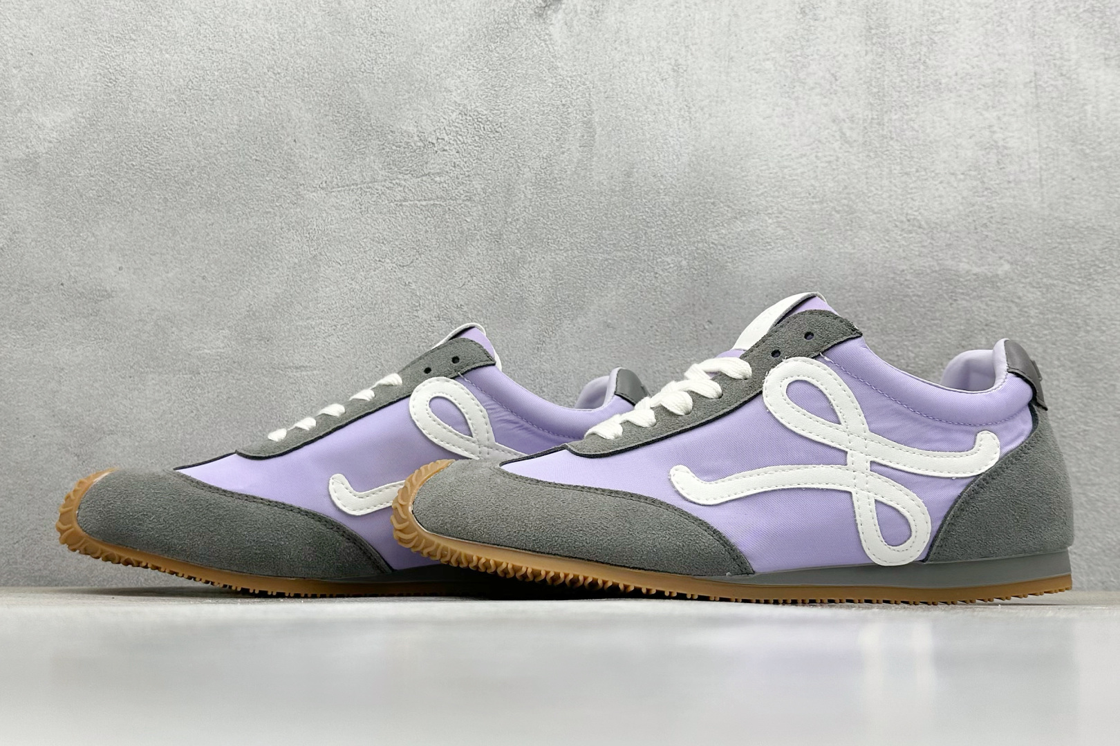 260 BF版 罗意威Loewe Ballet Runner 2.0 Sneakers 芭蕾舞2.0系列阿甘复古风德训薄底百搭休闲运动鞋