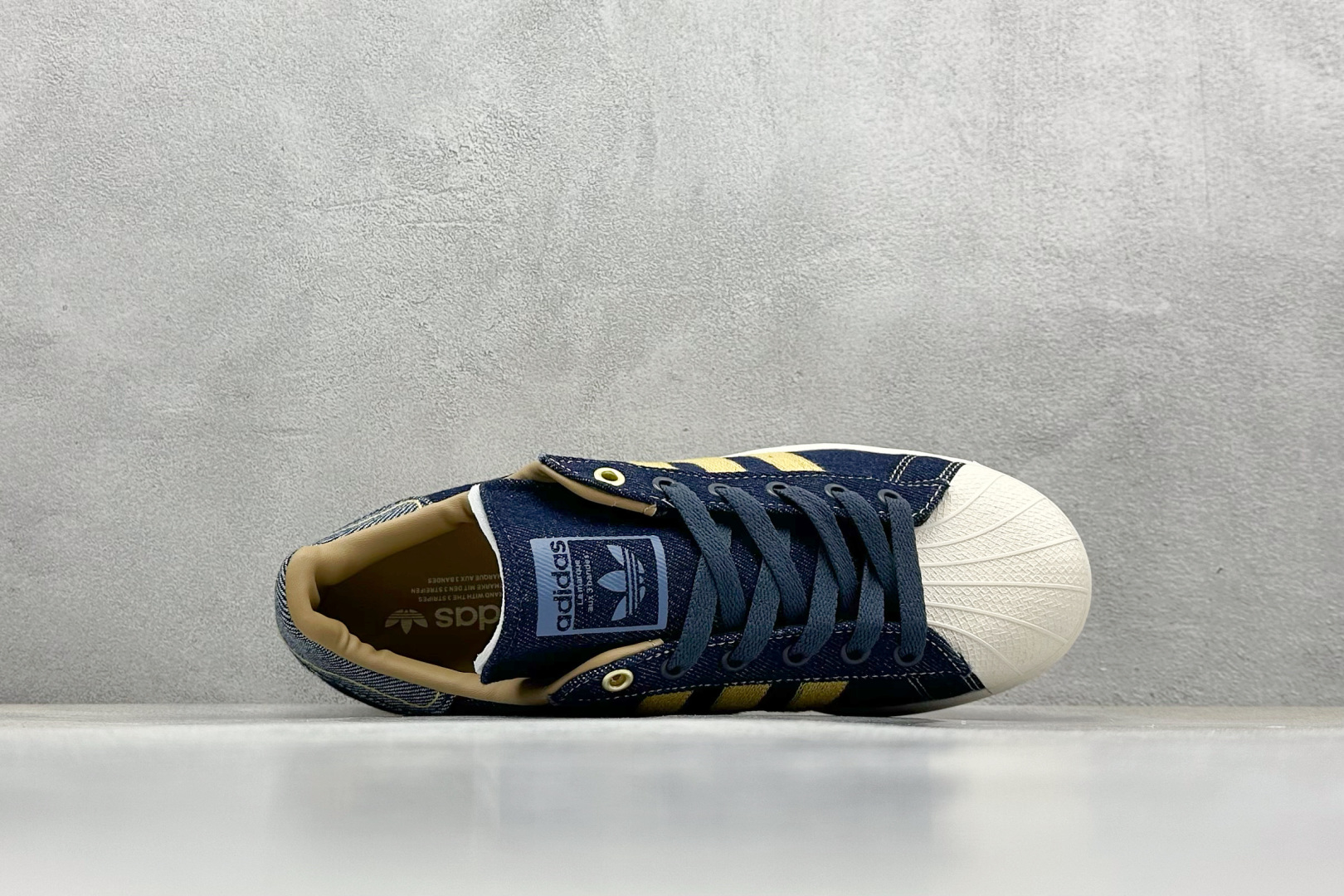 Adidas三叶草 Originals Superstar 贝壳头系列低帮经典百搭休闲运动板鞋 JH5577