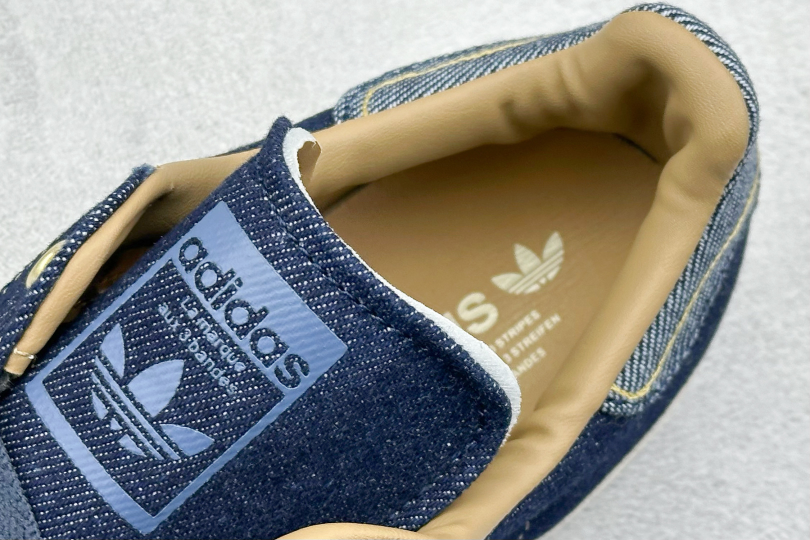 Adidas三叶草 Originals Superstar 贝壳头系列低帮经典百搭休闲运动板鞋 JH5577