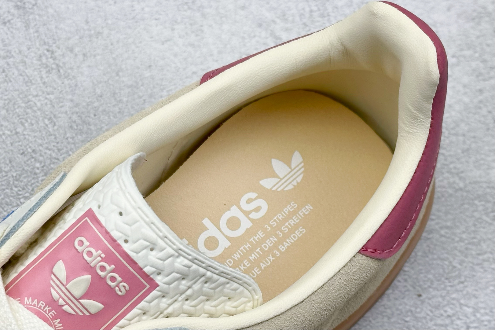 adidas Originals Gazelle INdoor 三叶草休闲防滑耐磨低帮板鞋 JQ0010