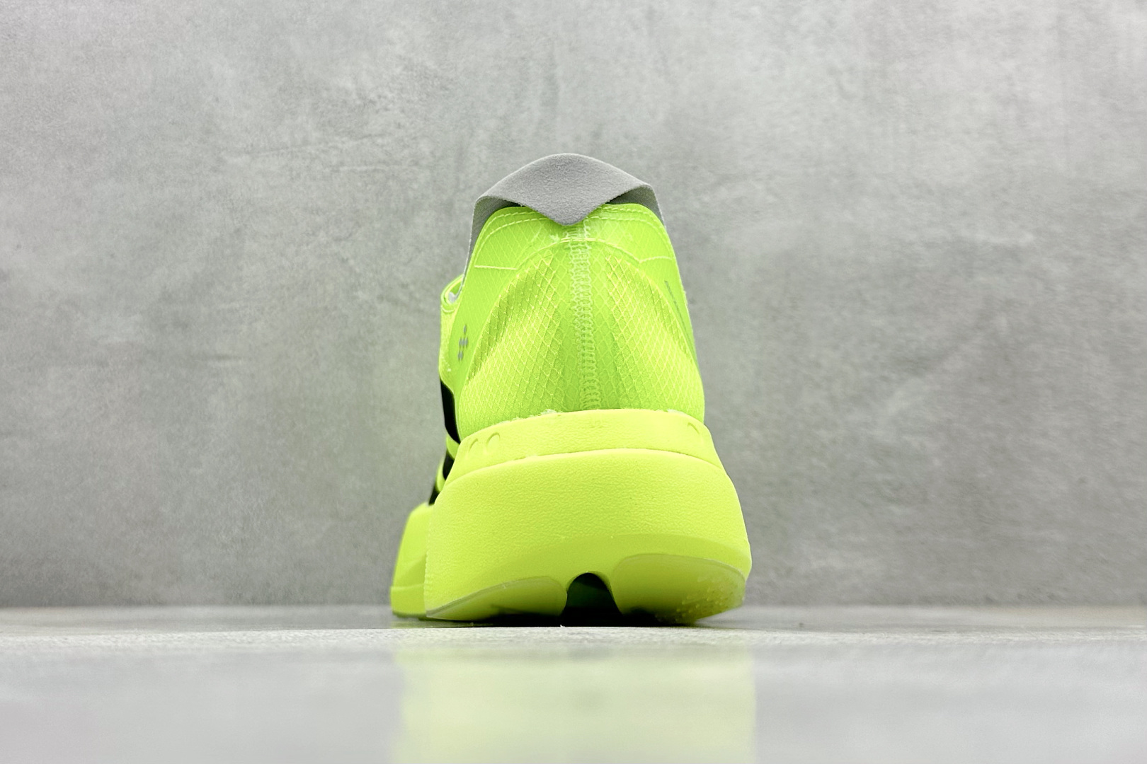 AD Adizero Adios 4 M轻盈跑鞋 耐磨减震专业跑步鞋 JR6364